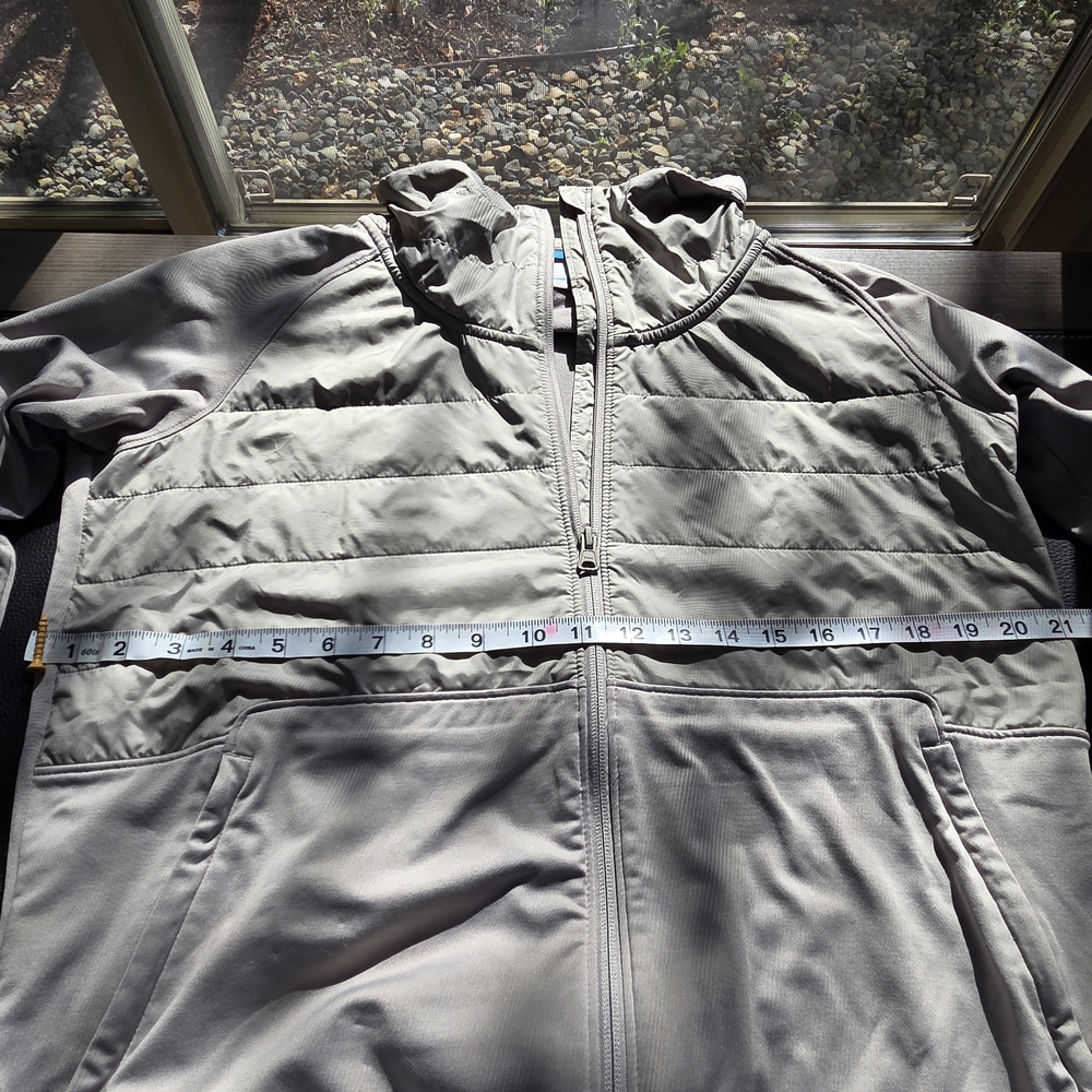 Columbia Women's Utility Jacket in Gray